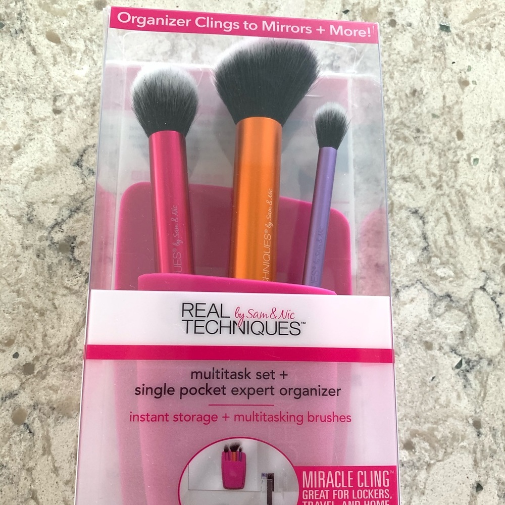 Real techniques multitask set.